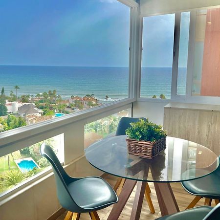 Marbella Beachfront - Beachside Apartment With Stunning Sea Views エクステリア 写真