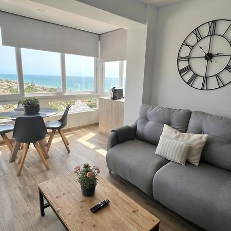 Marbella Beachfront - Beachside Apartment With Stunning Sea Views エクステリア 写真