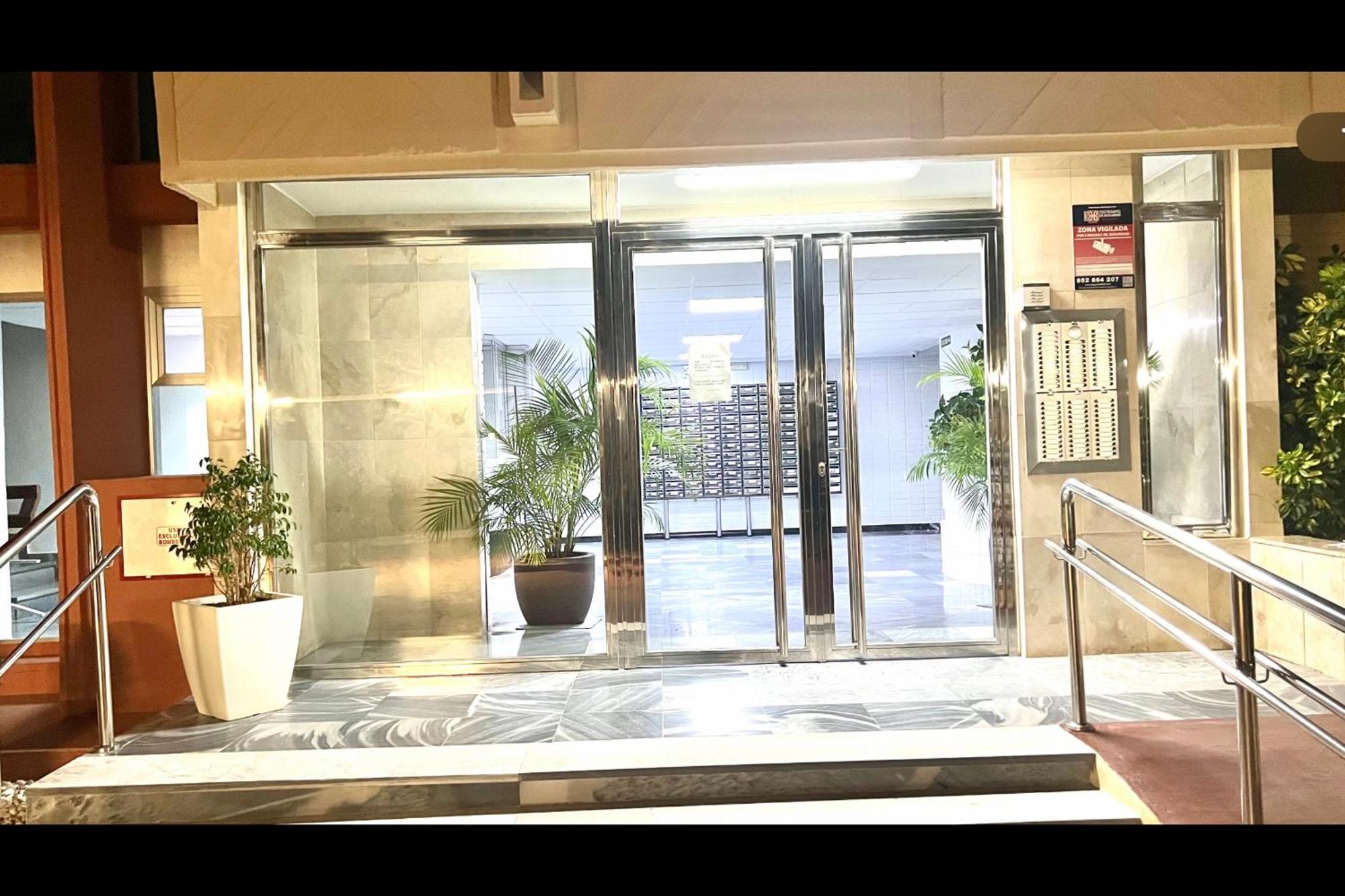 Marbella Beachfront - Beachside Apartment With Stunning Sea Views エクステリア 写真