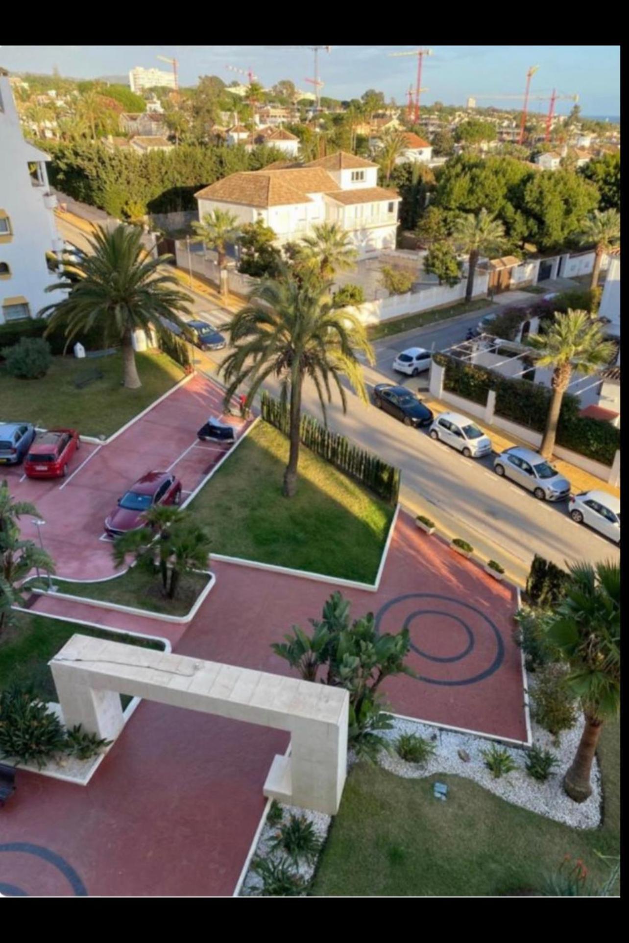 Marbella Beachfront - Beachside Apartment With Stunning Sea Views エクステリア 写真